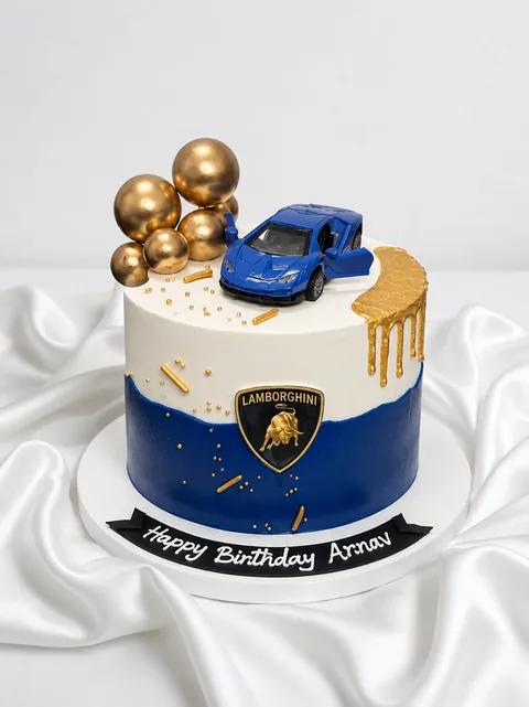 Blue motoring theme custom cake by Lueur Patisserie