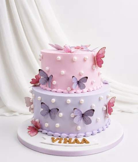 Lilac butterfly tiers custom cake by Lueur Patisserie
