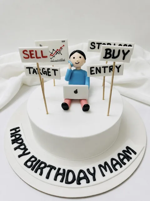 Market-day celebration custom cake by Lueur Patisserie